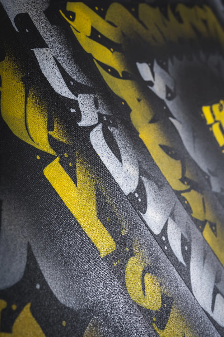 Close-up of the bottom left corner of THE KILLER BEE – highlighting the gradient transitions, layering, and brushstroke energy.