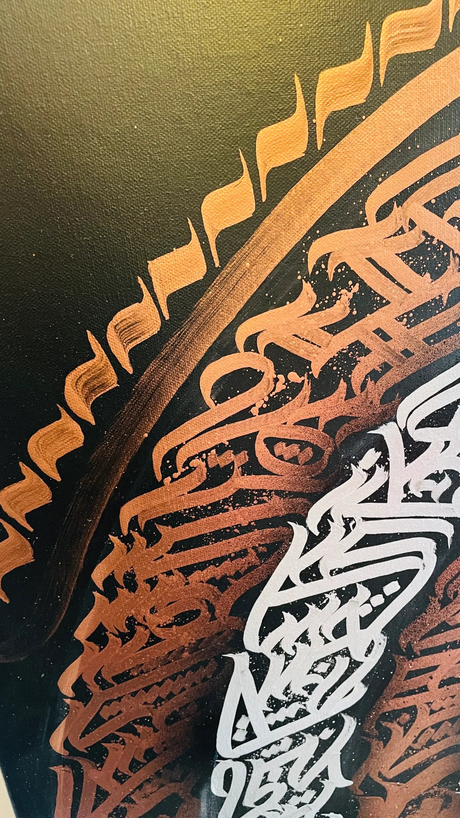 Top left side angle of RUST – showcasing calligraphic flow and the gradient transition from chrome silver to earthy rust against a dark background.